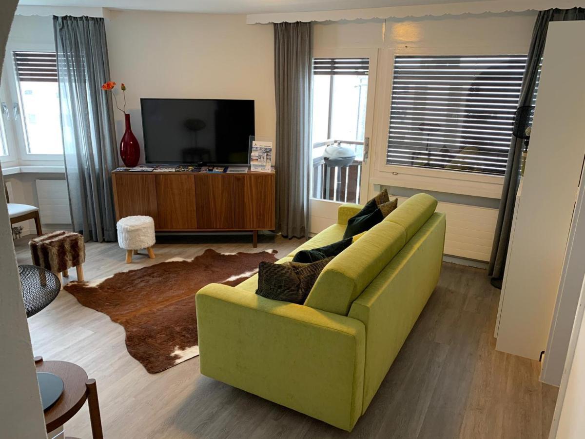 Agrimonia - Moebilierte Ferienwohnung Mit Balkon Давос Екстериор снимка